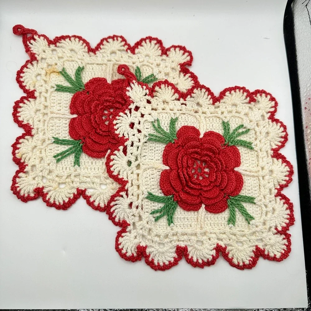Vintage Crochet Rose Pot Holders Set Red White Floral Grandmillenial Grandmacore
